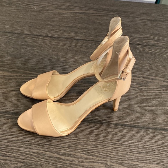 Vince Camuto ankle strap high heeled sandals. Tan. Size 7. Leather upper. - Picture 2 of 15